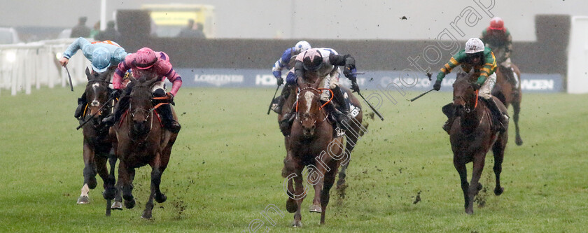 Crambo-0007 
 CRAMBO (left, Jonathan Burke) beats HIDDENVALLEY LAKE (right) in The Howden Long Walk Hurdle
Ascot 21 Dec 2024 - Pic Steven Cargill / Racingfotos.com