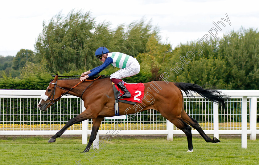 Coltrane-0007 
 COLTRANE (Rob Hornby) wins The Coral Marathon 
Sandown 1 Jul 2022 - Pic Steven Cargill / Racingfotos.com