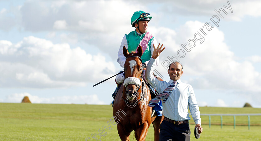 Chaldean-0009 
 CHALDEAN (Frankie Dettori) winner of The Darley Dewhurst Stakes
Newmarket 8 Oct 2022 - Pic Steven Cargill / Racingfotos.com