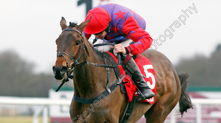 Midnight-Tune-0005 
 MIDNIGHT TUNE (Aidan Coleman) wins The 32Red Casino Mares Handicap Hurdle Kempton 27 Dec 2017 - Pic Steven Cargill / Racingfotos.com