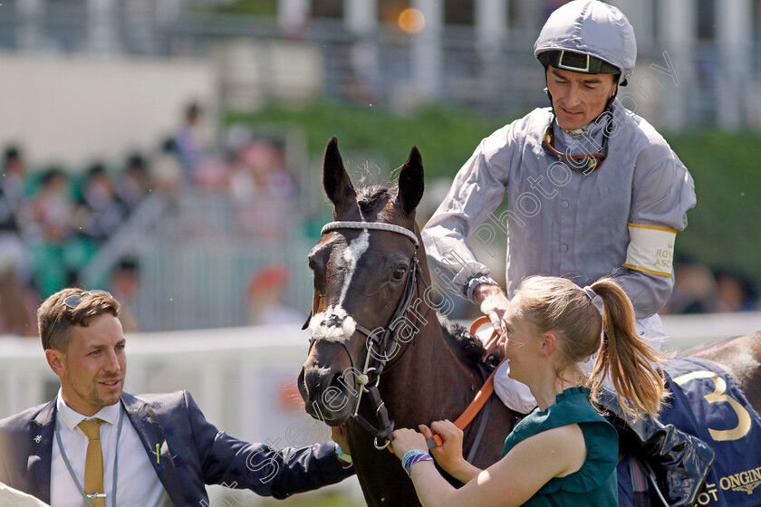 Dramatised-0009 
 DRAMATISED (Daniel Tudhope) after The Queen Mary Stakes
Royal Ascot 15 Jun 2022 - Pic Steven Cargill / Racingfotos.com