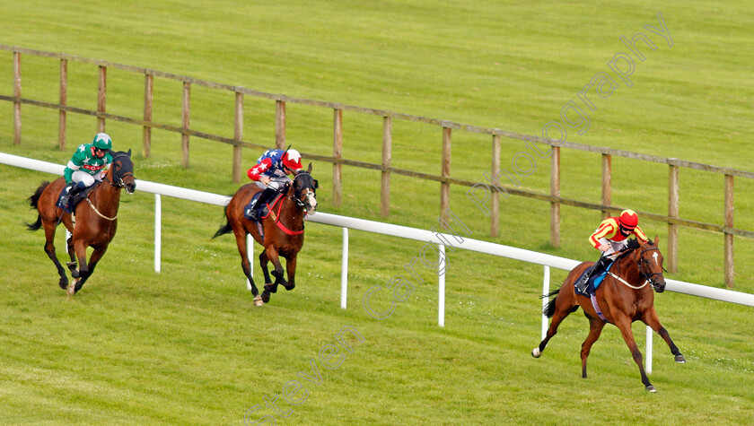 Singing-The-Blues-0008 
 SINGING THE BLUES (Daniel Muscutt) wins The valuerater.co.uk Handicap
Bath 18 Jul 2020 - Pic Steven Cargill / Racingfotos.com