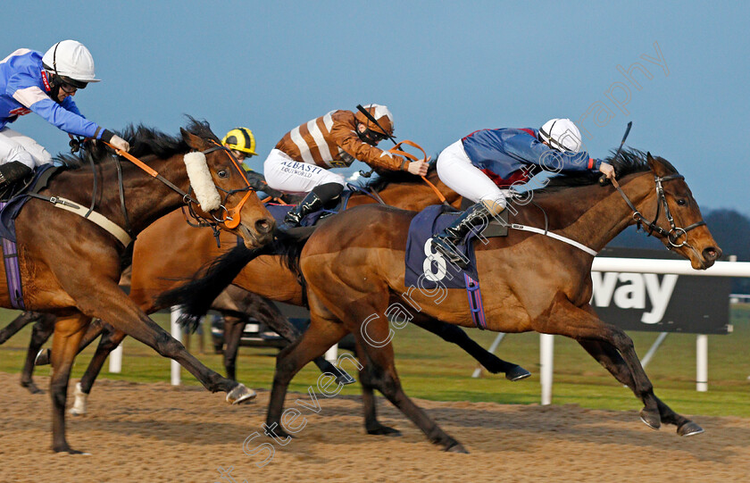 Nurse-Dee-0004 
 NURSE DEE (Laura Pearson) beats SPIRIT OF ROWDOWN (left) in The Ladbrokes Football Acca Boosty Handicap
Wolverhampton 18 Jan 2021 - Pic Steven Cargill / Racingfotos.com