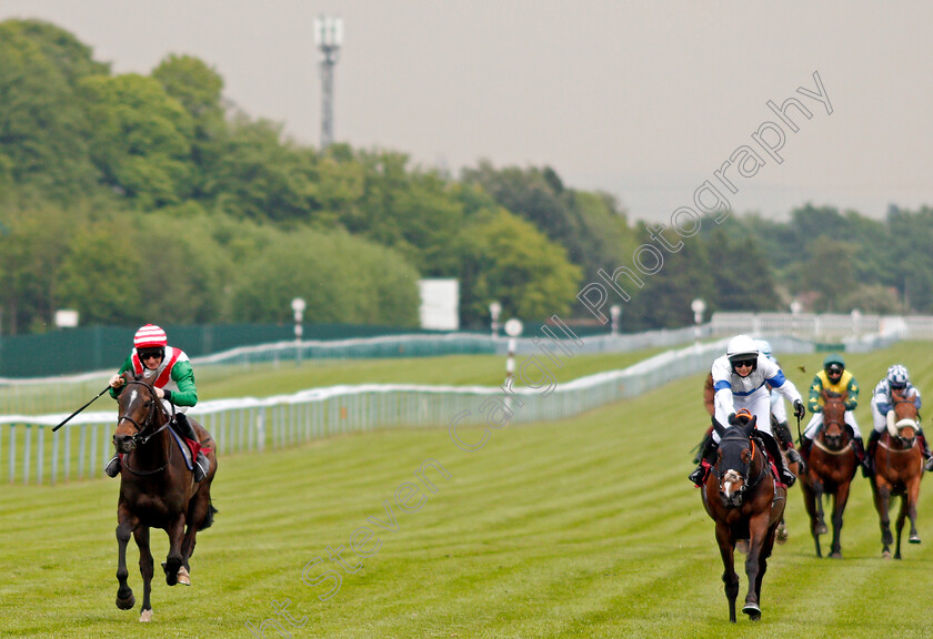 Elhafei-0001 
 ELHAFEI (left, Bradley Roberts) beats DREAM POINT (right) in The Plank Lane Amateur Jockeys Handicap
Haydock 28 May 2021 - Pic Steven Cargill / Racingfotos.com