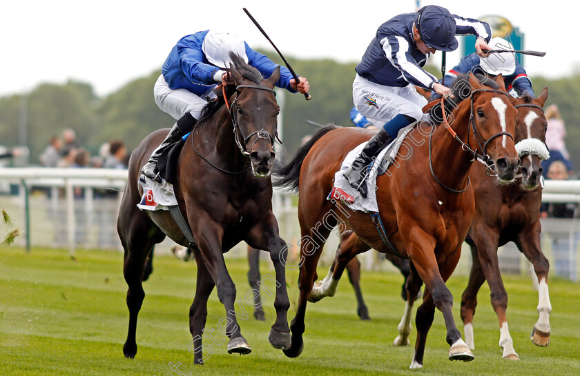 Hamada-0006 
 HAMADA (left, William Buick) beats CROWNED EAGLE (right) in The Sky Bet First Race Special Jorvik Handicap York 16 May 2018 - Pic Steven Cargill / Racingfotos.com