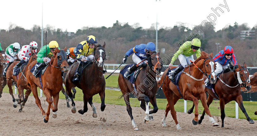 Surrey-Blaze-0002 
 SURREY BLAZE (2nd left, Oisin Murphy) beats AUTHENTIC ART (left) PRINCE CONSORT (centre) HEADWEAR (2nd right) and PROGRESSIVE JAZZ (right) in The 32Red Casino Handicap Wolverhampton 4 Jan 2018 - Pic Steven Cargill / Racingfotos.com