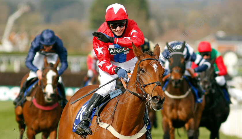 Editeur-Du-Gite-0008 
 EDITEUR DU GITE (Joshua Moore) wins The Close Brothers Red Rum Handicap Chase
Aintree 8 Apr 2021 - Pic Steven Cargill / Racingfotos.com