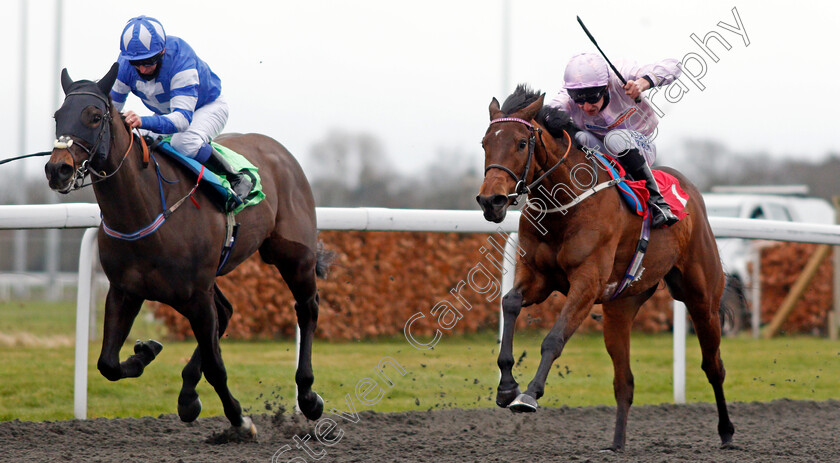 Trixie-Waterbury-0002 
 TRIXIE WATERBURY (right, Luke Morris) beats ACES N KINGS (left) in The Bet At racingtv.com Handicap
Kempton 16 Feb 2021 - Pic Steven Cargill / Racingfotos.com