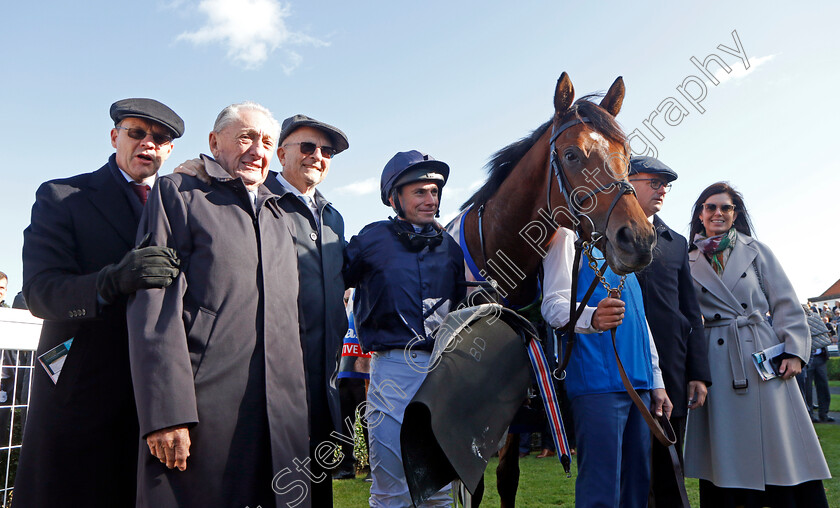 City-Of-Troy-0020 
 CITY OF TROY (Ryan Moore) winner of The Dewhurst Stakes
Newmarket 14 Oct 2023 - Pic Steven Cargill / Racingfotos.com