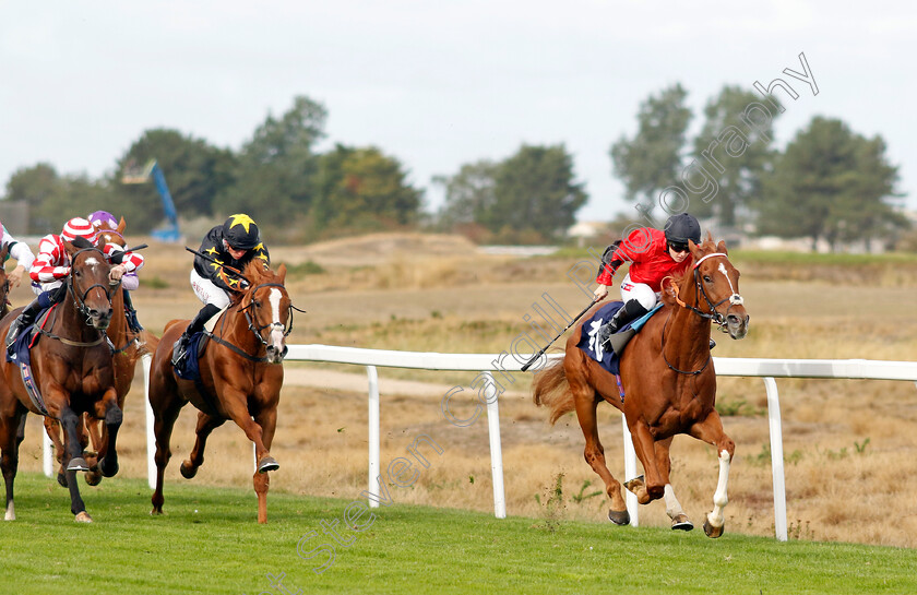 Cumulonimbus-0006 
 CUMULONIMBUS (Hollie Doyle) wins The Friary Farm Caravan Park Handicap
Yarmouth 13 Sep 2022 - Pic Steven Cargill / Racingfotos.com