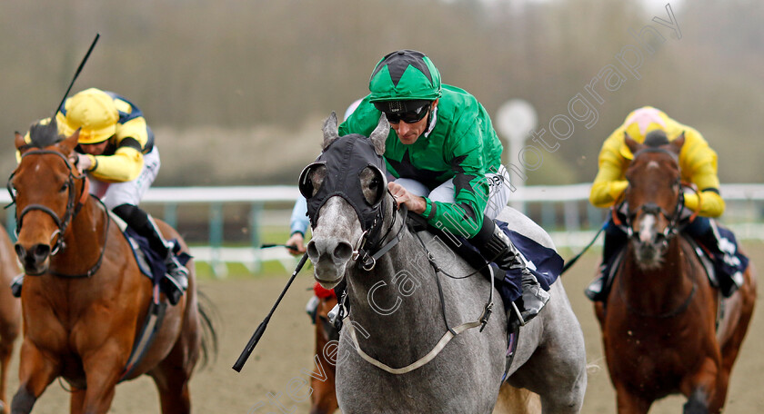 Star-Of-Lady-M-0001 
 STAR OF LADY M (Daniel Tudhope) wins The Get The Inside Track With raceday-ready.com Handicap
Lingfield 4 Apr 2024 - Pic Steven Cargill / Racingfotos.com