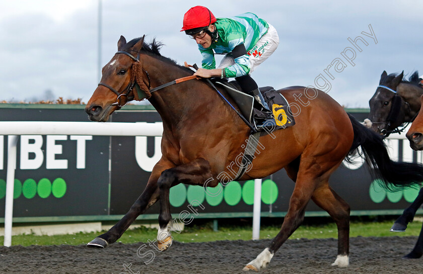 Zero-Carbon-0002 
 ZERO CARBON (Finley Marsh) wins The Try Unibet's Improved Bet Builder Handicap
Kempton 3 Apr 2024 - Pic Steven Cargill / Racingfotos.com