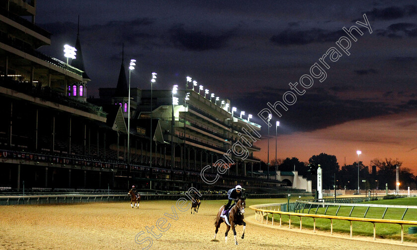 Churchill-Downs-0001 
 Horses exercising ahead of The Breeders' Cup 
Churchill Downs USA 30 Oct 2018 - Pic Steven Cargill / Racingfotos.com