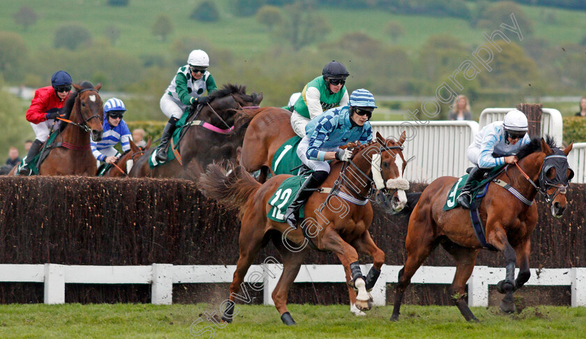 U-Me-And-Them-0002 
 U ME AND THEM (centre, Max Comley) jumps with KILMACALLOGUE BAY (right) Cheltenahm 4 May 2018 - Pic Steven Cargill / Racingfotos.com