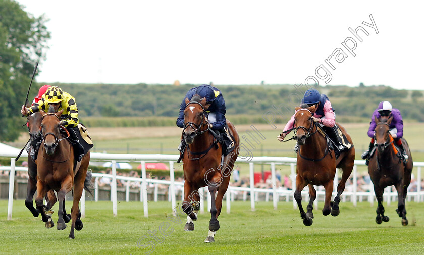 Mandurah-0005 
 MANDURAH (centre, Harry Davies) beats MISS FASCINATOR (left) in The Long Shot British EBF Fillies Novice Stakes
Newmarket 28 Jun 2024 - Pic Steven Cargill / Racingfotos.com