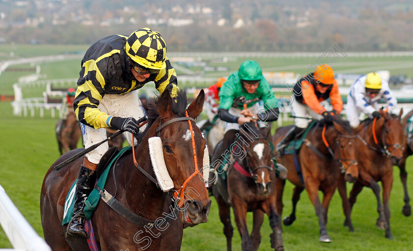 Golan-Fortune-0007 
 GOLAN FORTUNE (Sam Lee) wins The Spinal Injuries Association Big Buck's Handicap Hurdle
Cheltenham 16 Nov 2019 - Pic Steven Cargill / Racingfotos.com