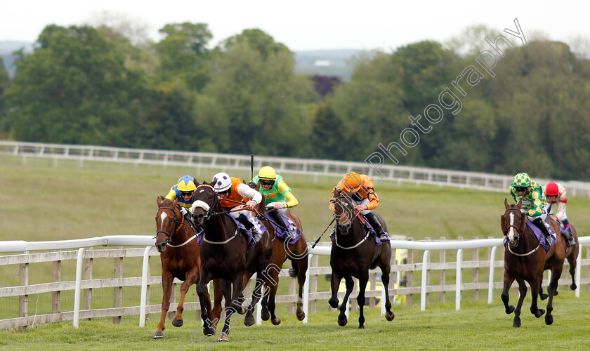 Kylie-Rules-0001 
 KYLIE RULES (Tom Eaves) wins The Dr Eddie Moll Handicap
Beverley 29 May 2019 - Pic Steven Cargill / Racingfotos.com