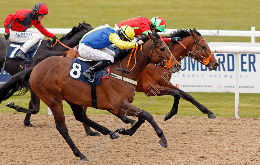 Starfighter-0005 
 STARFIGHTER (nearside, Richard Kingscote) beats FIEROSPEED (right) in The Heed Your Hunch At Betway Handicap
Wolverhampton 13 Mar 2021 - Pic Steven Cargill / Racingfotos.com