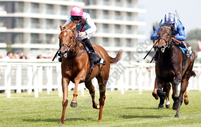 Scottish-Jig-0005 
 SCOTTISH JIG (Robert Havlin) beats WATHEEQA (right) in The Crossland British EBF Confined Fillies Novice Stakes Div2
Newbury 14 Jun 2018 - Pic Steven Cargill / Racingfotos.com