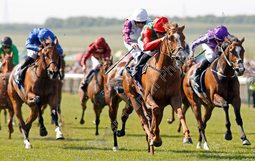 Billesdon-Brook-0009 
 BILLESDON BROOK (Sean Levey) wins The Qipco 1000 Guineas Stakes Newmarket 6 May 2018 - Pic Steven Cargill / Racingfotos.com