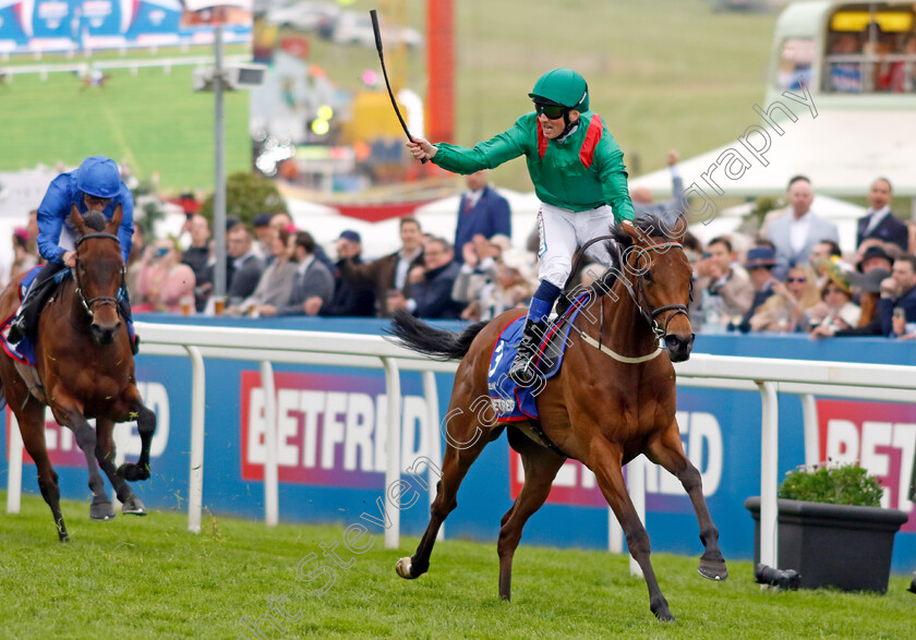 Ezeliya-0001 
 EZELIYA (Chris Hayes) wins The Betfred Oaks
Epsom 31 May 2024 - pic Steven Cargill / Racingfotos.com