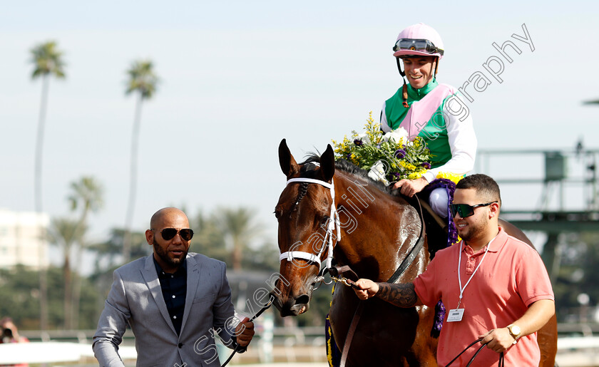 Idiomatic-0008 
 IDIOMATIC (Florent Geroux) winner of The Breeders' Cup Distaff
Santa Anita 4 Nov 2023 - pic Steven Cargill / Racingfotos.com