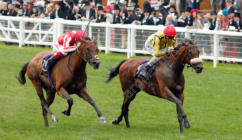 Move-Swiftly-0004 
 MOVE SWIFTLY (Daniel Tudhope) beats RAWDAA (left) in The Duke Of Cambridge Stakes
Royal Ascot 19 Jun 2019 - Pic Steven Cargill / Racingfotos.com