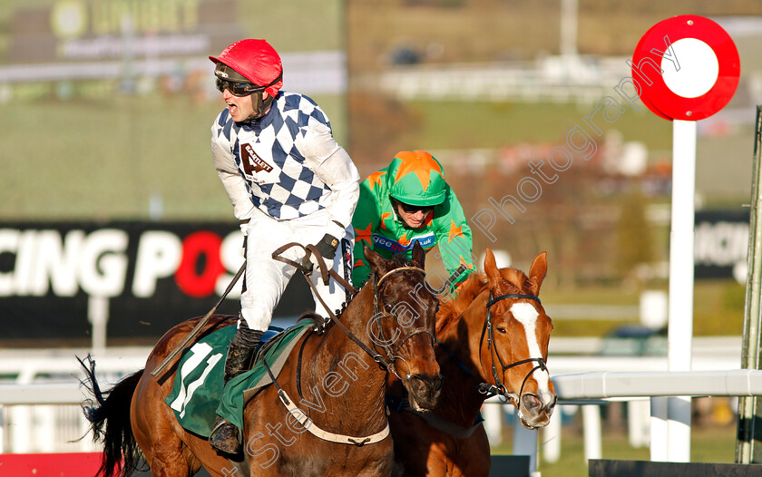 Rathvinden-0010 
 RATHVINDEN (left, Mr P W Mullins) beats MS PARFOIS (right) in The National Hunt Challenge Cup Cheltenham 13 Mar 2018 - Pic Steven Cargill / Racingfotos.com