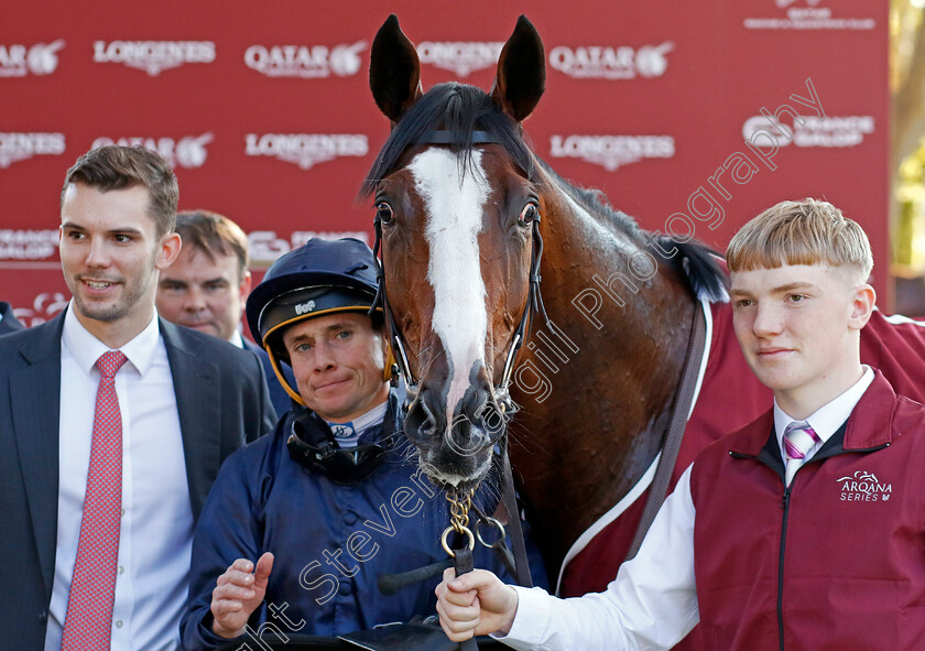 Mount-Kilimanjaro-0009 
 MOUNT KILIMANJARO (Ryan Moore) winner of The Arqana Series Haras de Bouquetot Criterium d'Automne
Longchamp 5 Oct 2024 - Pic Steven Cargill / Racingfotos.com