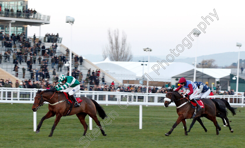 Aaron-Lad-0001 
 AARON LAD (Charlie Hammond) wins The Citipost Handicap Hurdle
Cheltenham 14 Dec 2018 - Pic Steven Cargill / Racingfotos.com