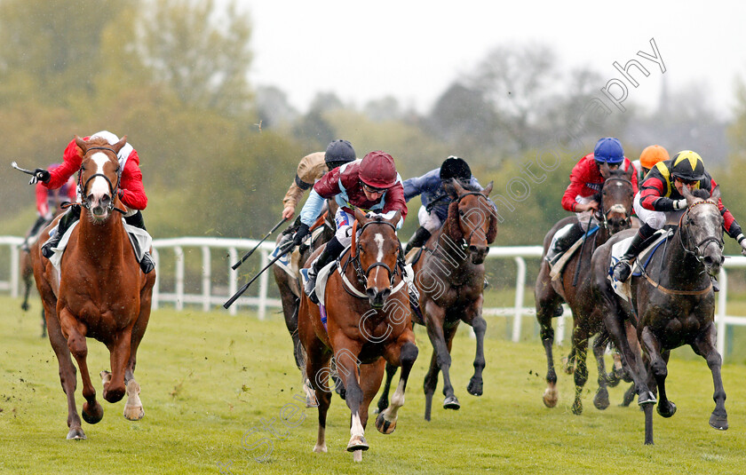 Inviolable-Spirit-0002 
 INVIOLABLE SPIRIT (centre, Paul Hanagan) beats OSWALD (right) and MAYPOLE (left) in The Totetrifecta Handicap Leicester 28 Apr 2018 - Pic Steven Cargill / Racingfotos.com