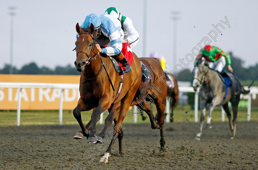 Amiloc-0003 
 AMILOC (Rossa Ryan) wins The RacingTV EBF Restricted Novice Stakes
Kempton 6 Sep 2024 - Pic Steven Cargill / Racingfotos.com