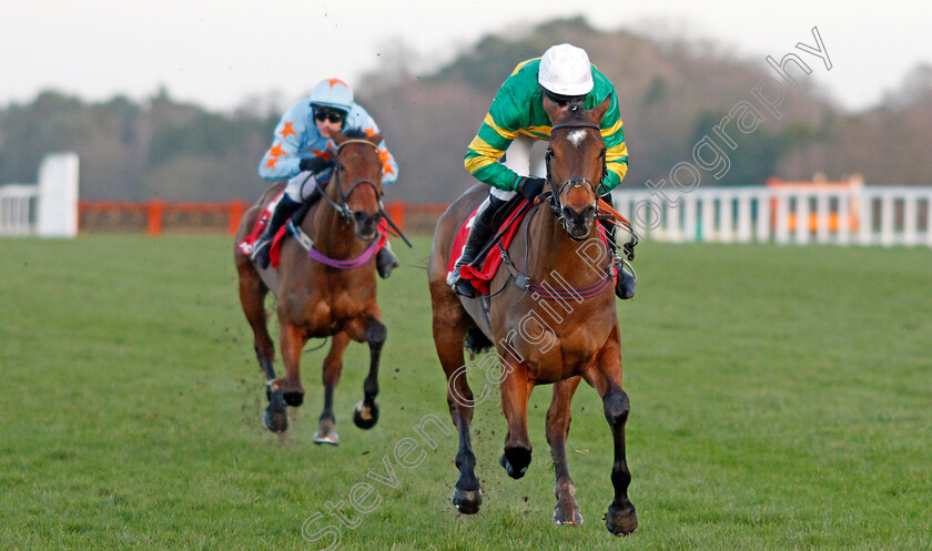 Defi-Du-Seuil-0003 
 DEFI DU SEUIL (Barry Geraghty) wins The Matchbook Clarence House Chase
Ascot 18 Jan 2020 - Pic Steven Cargill / Racingfotos.com