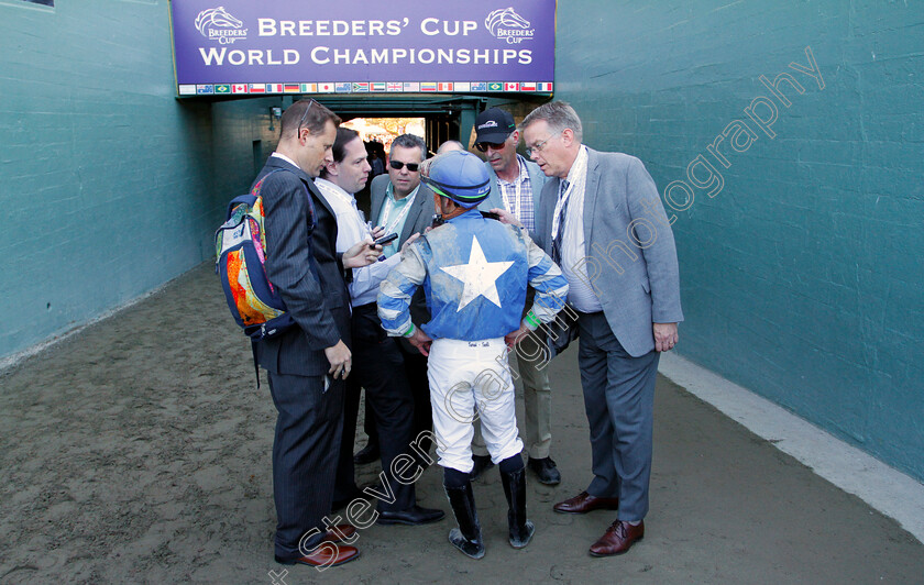 Irad-Ortiz-0001 
 IRAD ORTIZ talks to the press after hot favourite DENNIS' MOMENT almost fell at the start of the Breeders' Cup Juvenile and subsequently finished well beaten
Santa Anita 1 Nov 2019 - Pic Steven Cargill / Racingfotos.com