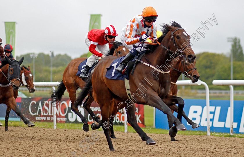 Shuv-H Penny-King-0004 
 SHUV H'PENNY KING (Martin Dwyer) wins The Follow Us On Twitter @wolvesraces Handicap
Wolverhampton 24 May 2021 - Pic Steven Cargill / Racingfotos.com