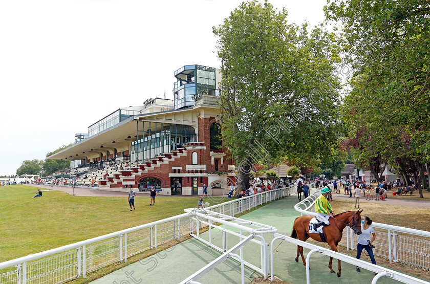 Deauville-0002 
 Horses head to the track at Deauville
Deauville 8 Aug 2020 - Pic Steven Cargill / Racingfotos.com