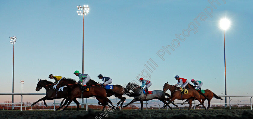 Kyllachy-Gala-0003 
 PACTOLUS (eventual 2nd) leads the field in The 32Red Handicap won by KYLLACHY GALA (No 3, Gabriele Malune) Kempton 7 Mar 2018 - Pic Steven Cargill / Racingfotos.com