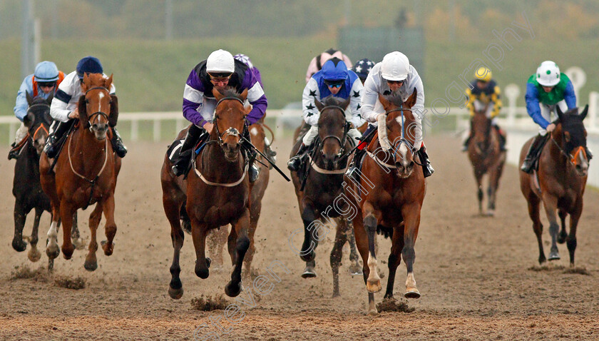 Goddess-Of-Fire-0002 
 GODDESS OF FIRE (right, Adrian McCarthy) beats SOPHAR SOGOOD (left) in The Bet At totesport.com Nursery
Chelmsford 24 Oct 2019 - Pic Steven Cargill / Racingfotos.com