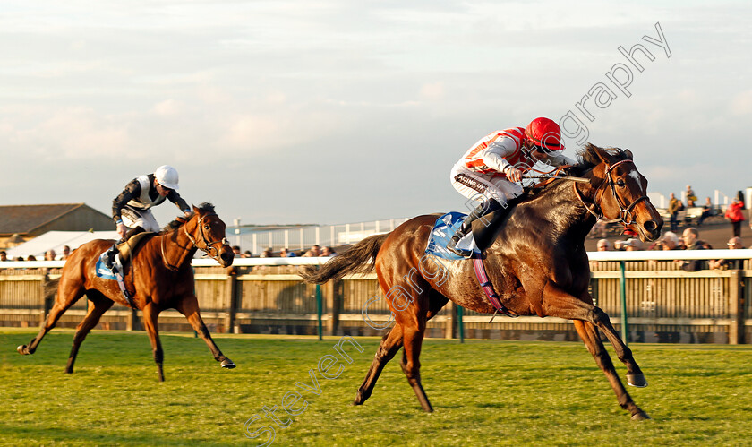 Chain-Of-Daisies-0002 
 CHAIN OF DAISIES (Harry Bentley) wins The Join Club Godolphin Pride Stakes Newmarket 13 Oct 2017 - Pic Steven Cargill / Racingfotos.com