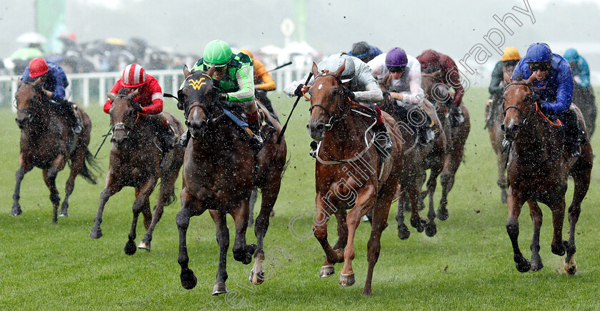 Raffle-Prize-0001 
 RAFFLE PRIZE (2nd right, Frankie Dettori) beats KIMARI (centre) in The Queen Mary Stakes
Royal Ascot 19 Jun 2019 - Pic Steven Cargill / Racingfotos.com