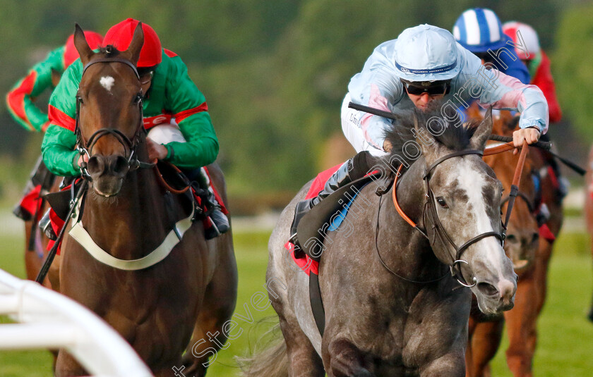 Indemnify-0004 
 INDEMNIFY (Ray Dawson) wins The Racehorse Lotto Whitsun Cup Handicap
Sandown 25 May 2023 - Pic Steven Cargill / Racingfotos.com