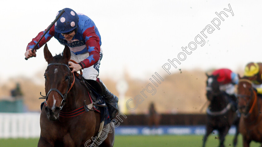 Paisley-Park-0007 
 PAISLEY PARK (Aidan Coleman) wins The JLT Long Walk Hurdle
Ascot 22 Dec 2018 - Pic Steven Cargill / Racingfotos.com