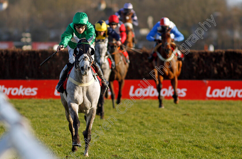 Bad-0004 
 BAD (Ben Jones) wins The Ladbrokes Handicap Chase
Kempton 22 Feb 2025 - Pic Steven Cargill / Racingfotos.com