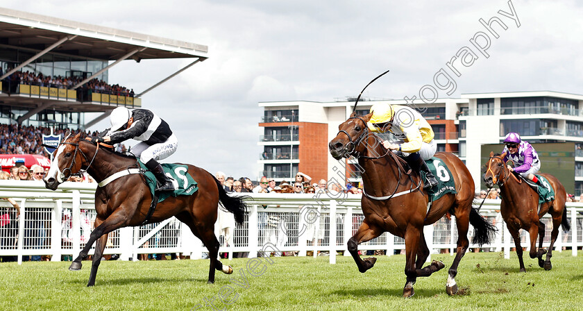 Bettys-Hope-0005 
 BETTYS HOPE (left, Silvestre De Sousa) beats SHOW ME SHOW ME (right) in The Weatherbys Super Sprint Stakes
Newbury 20 Jul 2019 - Pic Steven Cargill / Racingfotos.com