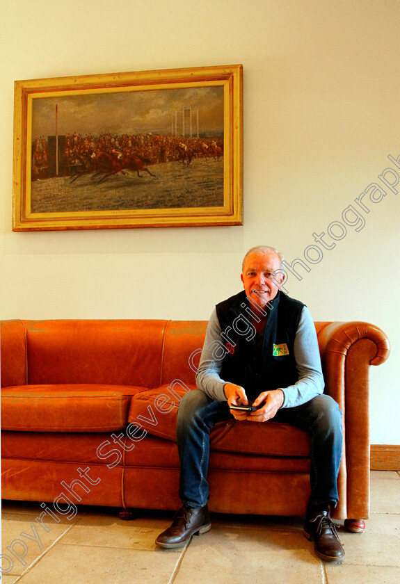 Karl-Burke-0006 
 KARL BURKE relaxing at Tattersalls Sales
Newmarket 16 Oct 2018 - Pic Steven Cargill