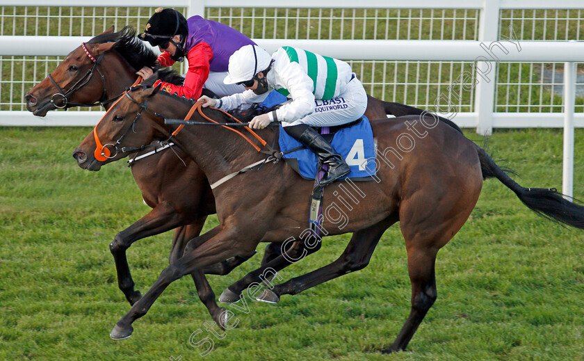 Award-Scheme-0008 
 AWARD SCHEME (farside, Martin Harley) beats ARRIVISTE (nearside) in The British EBF Fillies Handicap
Salisbury 11 Jul 2020 - Pic Steven Cargill / Racingfotos.com