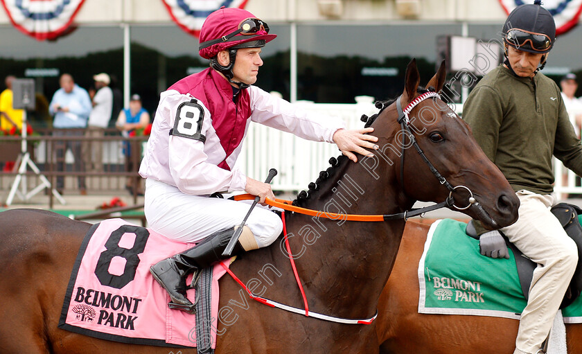 Raa-Atoll-0002 
 RAA ATOLL (Jozef Bojko)
Belmont Park 7 Jun 2019 - Pic Steven Cargill / Racingfotos.com