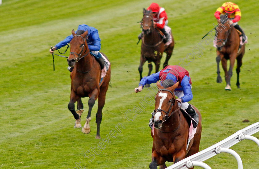 Changingoftheguard-0005 
 CHANGINGOFTHEGUARD (Ryan Moore) wins The Boodles Chester Vase
Chester 4 May 2022 - Pic Steven Cargill / Racingfotos.com