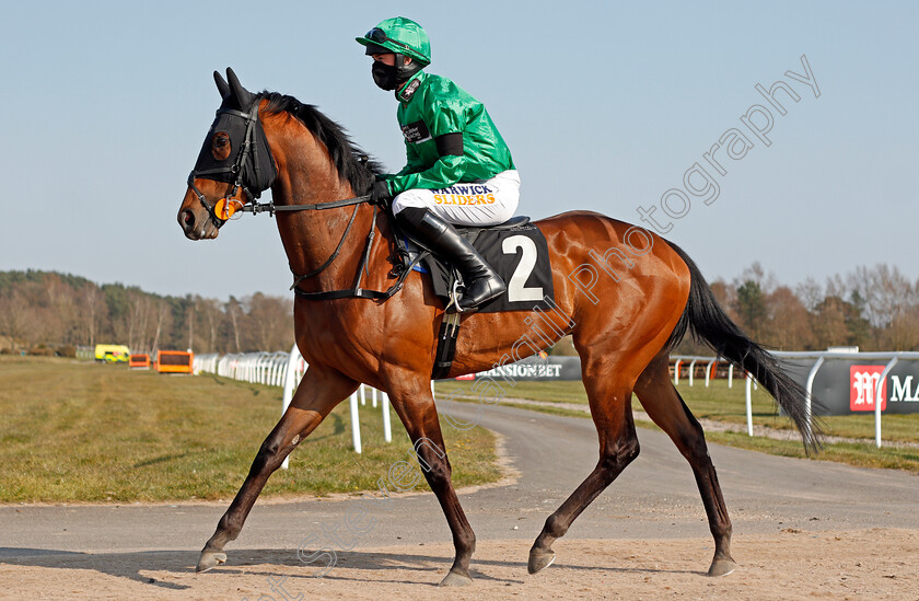 Alborkan-0001 
 ALBORKAN (Jack Quinlan)
Market Rasen 19 Apr 2021 - Pic Steven Cargill / Racingfotos.com