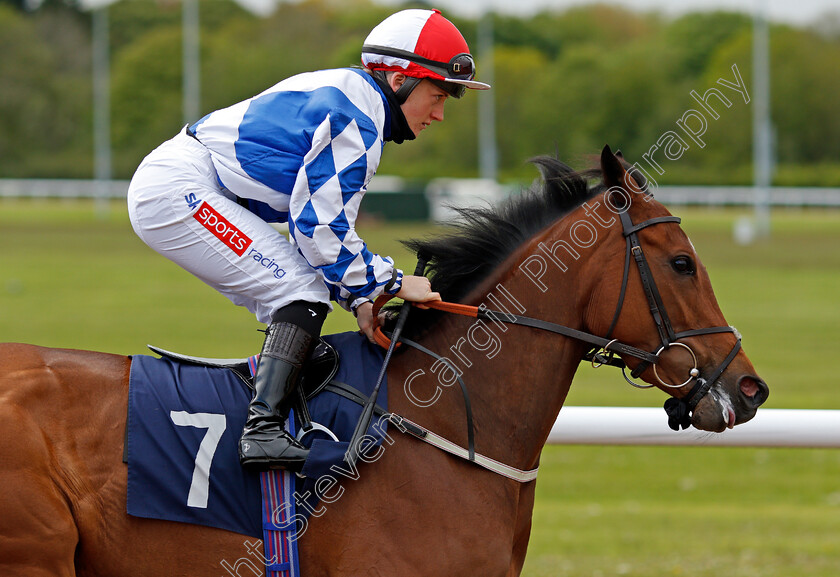 Rosemary-And-Thyme-0001 
 ROSEMARY AND THYME (Hollie Doyle)
Wolverhampton 24 May 2021 - Pic Steven Cargill / Racingfotos.com